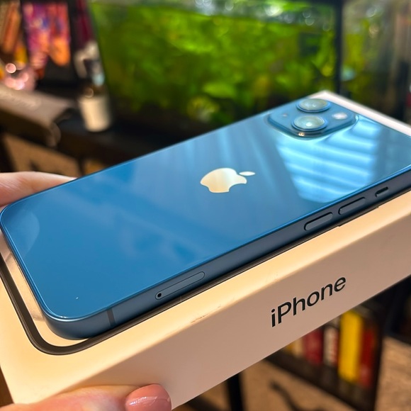 iPhone 13 blue, 128 GB - Picture 7 of 7